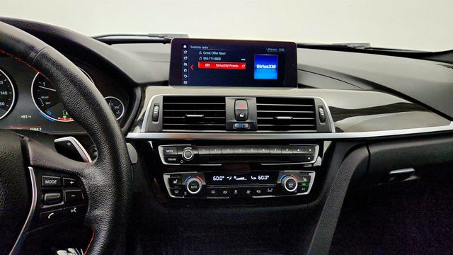 2018 BMW 3 Series 328d xDrive Sports Wagon w/ Nav & Convenience Pkg - 23036832 - 17