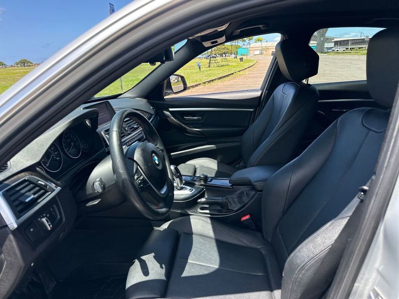 2018 BMW 3 Series 330e iPerformance Plug-In Hybrid - 23021339 - 12