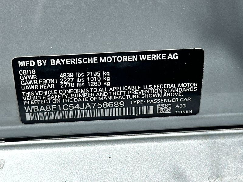 2018 BMW 3 Series 330e iPerformance Plug-In Hybrid - 23021339 - 21