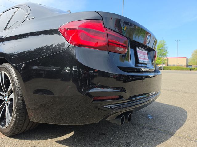 2018 BMW 3 Series 330e iPerformance Plug-In Hybrid - 23014026 - 24
