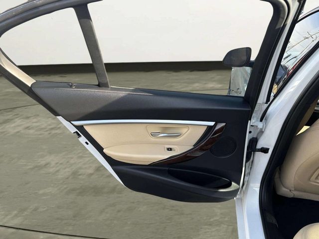 2018 BMW 3 Series 330e iPerformance Plug-In Hybrid - 22968397 - 11