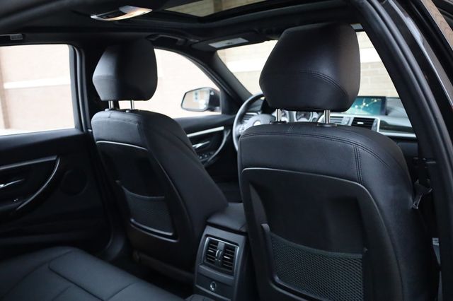 2018 BMW 3 Series 330e iPerformance Plug-In Hybrid - 22958424 - 17