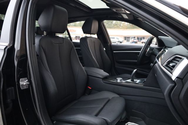 2018 BMW 3 Series 330e iPerformance Plug-In Hybrid - 22958424 - 20