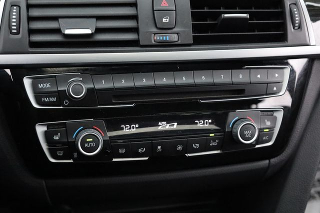 2018 BMW 3 Series 330e iPerformance Plug-In Hybrid - 22958424 - 33