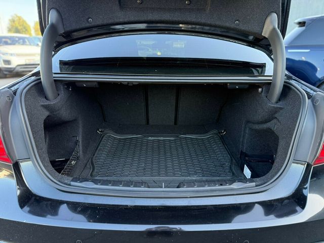 2018 BMW 3 Series 330i - 23020567 - 22