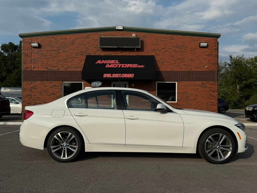 2018 BMW 3 Series 330i - 22887209 - 2