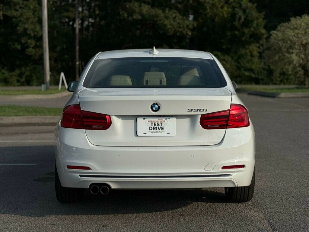 2018 Bmw 330i Sedan photo 2