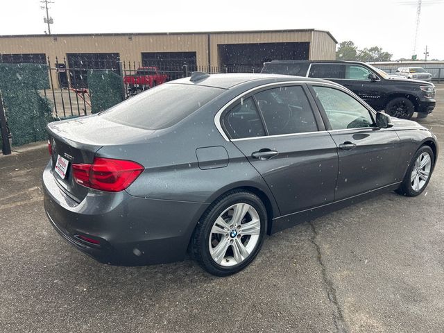 2018 BMW 3 Series 330i - 23057676 - 3