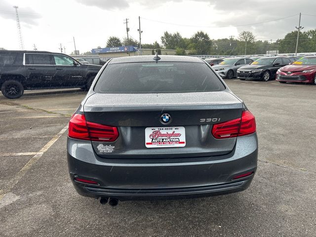 2018 BMW 3 Series 330i - 23057676 - 4