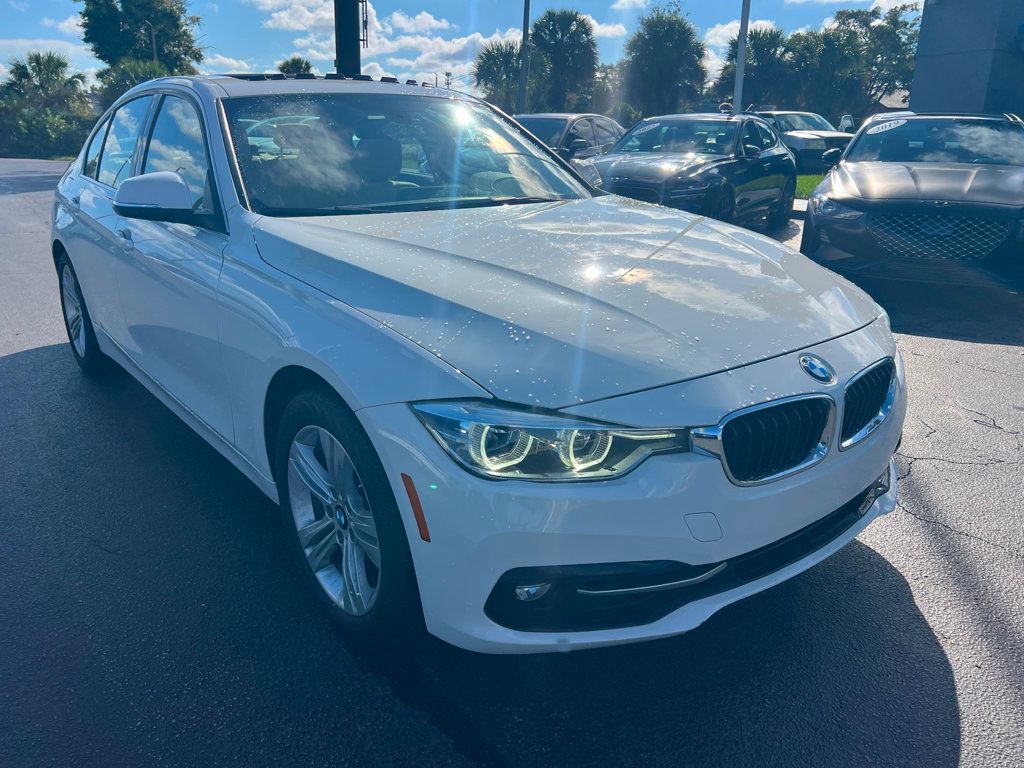 2018 BMW 3 Series 330i - 22618373 - 2