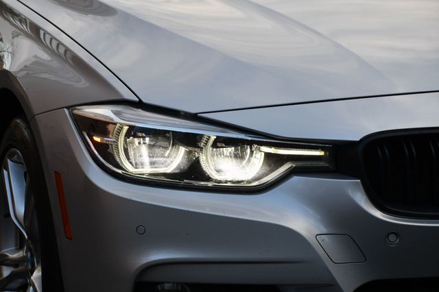 2018 BMW 3 Series 330i xDrive - 22914065 - 14