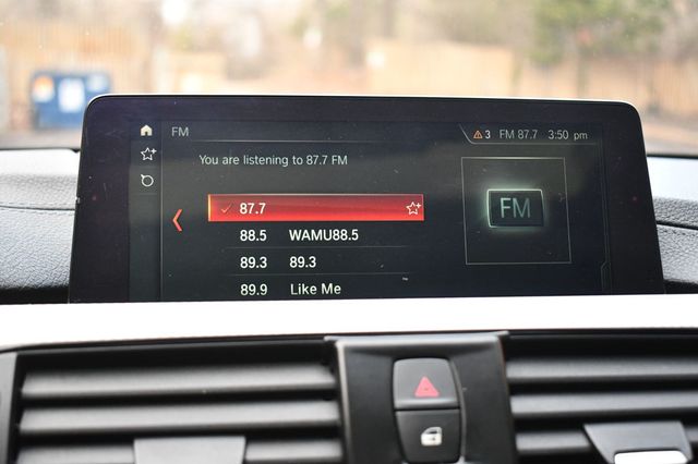 2018 BMW 3 Series 330i xDrive - 22914065 - 41