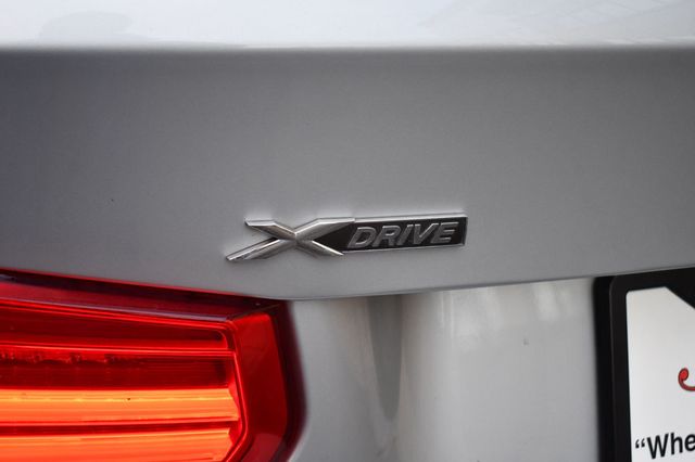 2018 BMW 3 Series 330i xDrive - 22914065 - 6