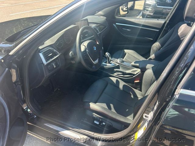 2018 BMW 3 Series 330i xDrive - 23065115 - 5