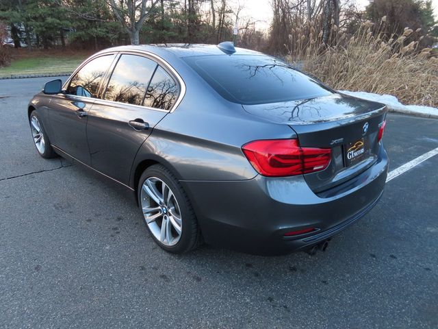 2018 BMW 3 Series 330i xDrive - 22969104 - 11