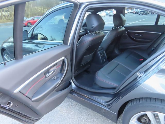 2018 BMW 3 Series 330i xDrive - 22969104 - 27