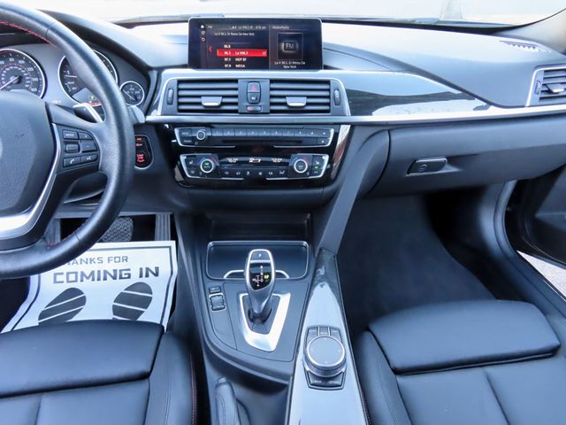 2018 BMW 3 Series 330i xDrive - 22969104 - 32