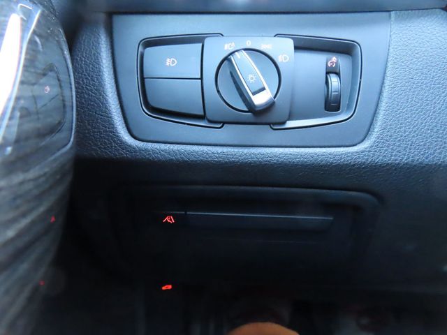 2018 BMW 3 Series 330i xDrive - 22969104 - 42