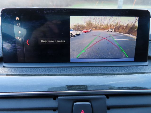 2018 BMW 3 Series 330i xDrive - 22969104 - 7