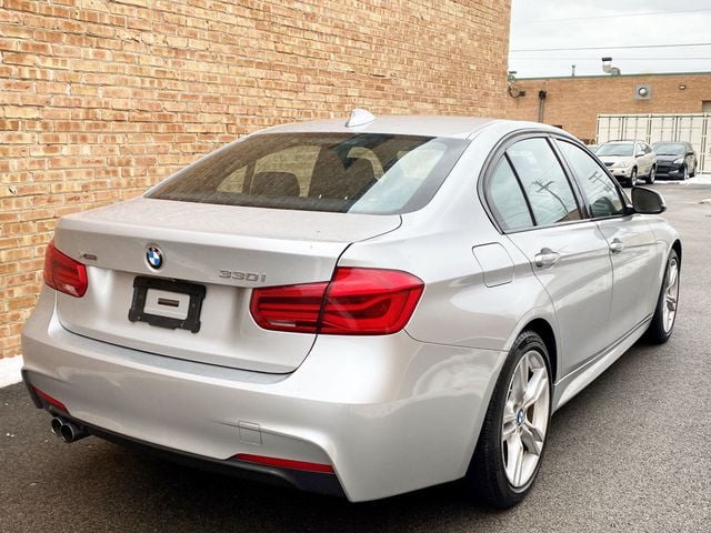 2018 BMW 3 Series 330i xDrive - 22979541 - 3
