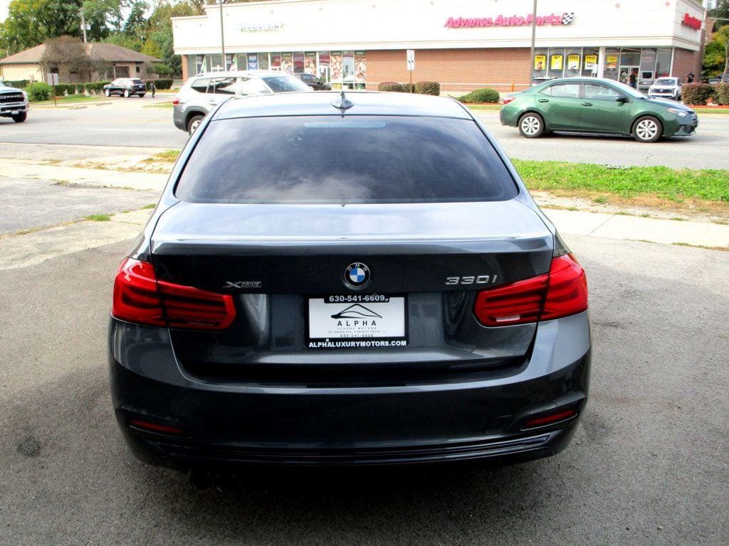 2018 BMW 3 Series 330i xDrive - 23093948 - 8
