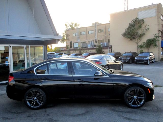 2018 BMW 3 Series 330i xDrive - 23099669 - 10