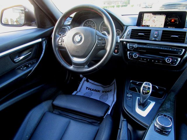 2018 BMW 3 Series 330i xDrive - 23099669 - 18