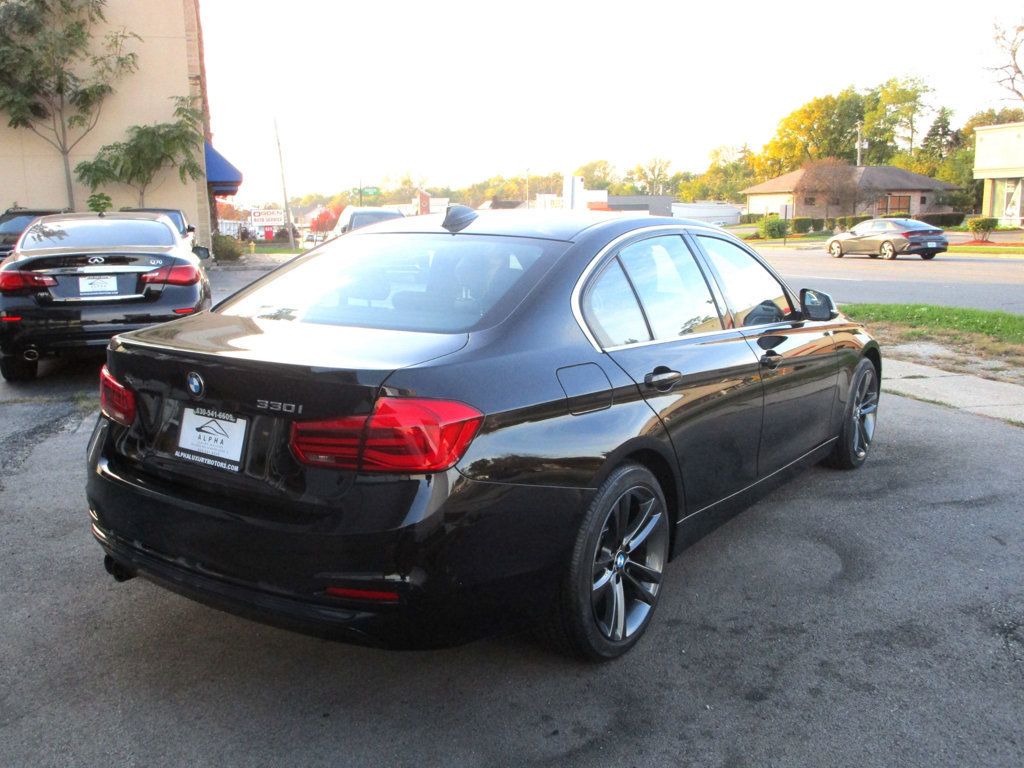 2018 BMW 3 Series 330i xDrive - 23099669 - 7