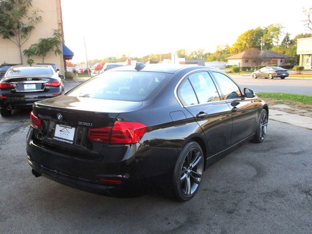 2018 BMW 3 Series 330i xDrive - 23099669 - 7