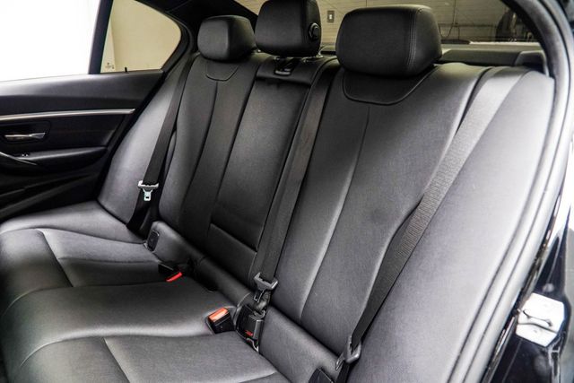 2018 BMW 3 Series 330i xDrive - 23005914 - 38
