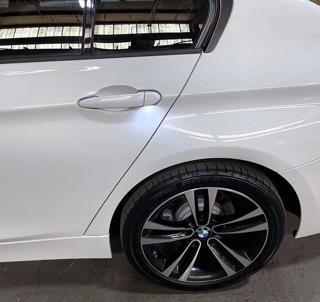 2018 BMW 3 Series 330i xDrive AWD 4dr Sedan - 21459439 - 9