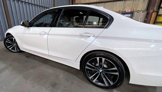 2018 BMW 3 Series 330i xDrive AWD 4dr Sedan - 21459439 - 11