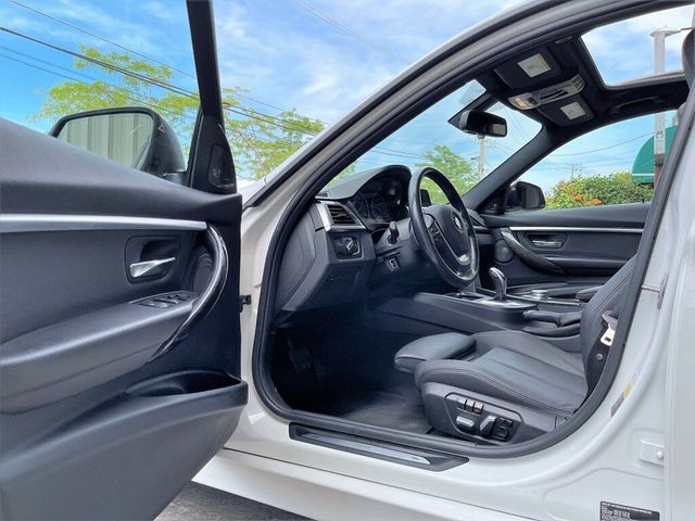 2018 BMW 3 Series 330i xDrive AWD 4dr Sedan - 21459439 - 12