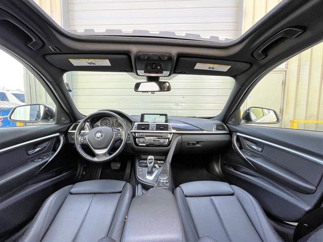 2018 BMW 3 Series 330i xDrive AWD 4dr Sedan - 21459439 - 18
