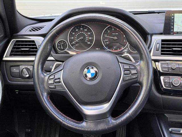 2018 BMW 3 Series 330i xDrive AWD 4dr Sedan - 21459439 - 19