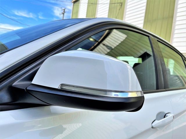 2018 BMW 3 Series 330i xDrive AWD 4dr Sedan - 21459439 - 38