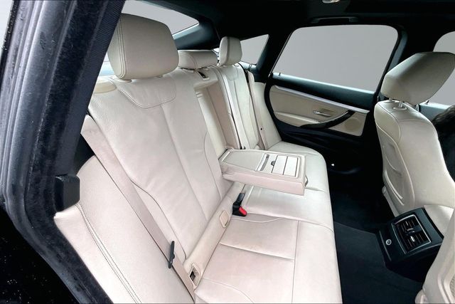 2018 BMW 3 Series 330i xDrive Gran Turismo - 23022510 - 13