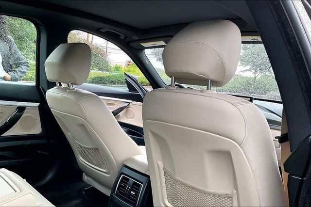 2018 BMW 3 Series 330i xDrive Gran Turismo - 23022510 - 14