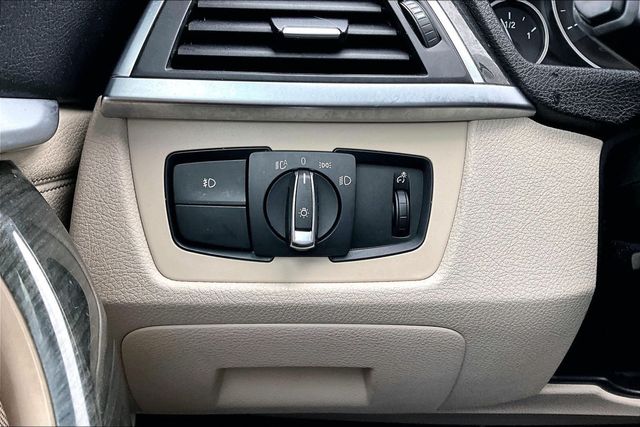 2018 BMW 3 Series 330i xDrive Gran Turismo - 23022510 - 27