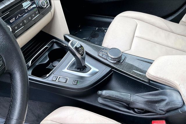 2018 BMW 3 Series 330i xDrive Gran Turismo - 23022510 - 30