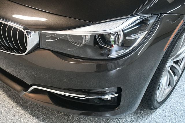 2018 BMW 3 Series 330i xDrive Gran Turismo - 23013626 - 10