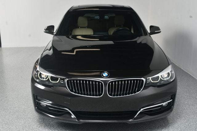 2018 BMW 3 Series 330i xDrive Gran Turismo - 23013626 - 16