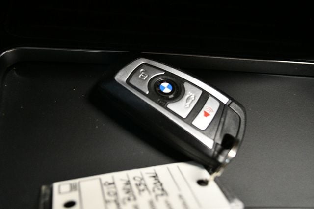 2018 BMW 3 Series 330i xDrive Gran Turismo - 23013626 - 77