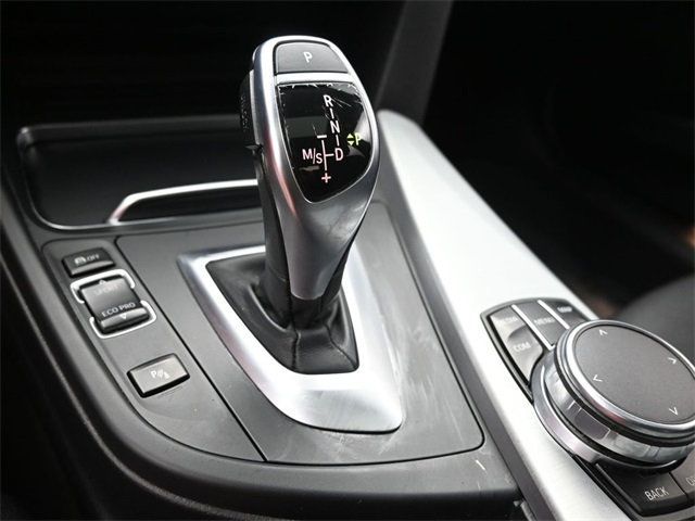 2018 BMW 3 Series 340i - 22934997 - 11