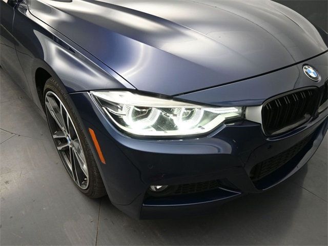 2018 BMW 3 Series 340i - 22934997 - 19