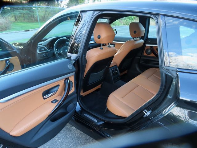 2018 BMW 3 Series 340i xDrive Gran Turismo - 23012996 - 35