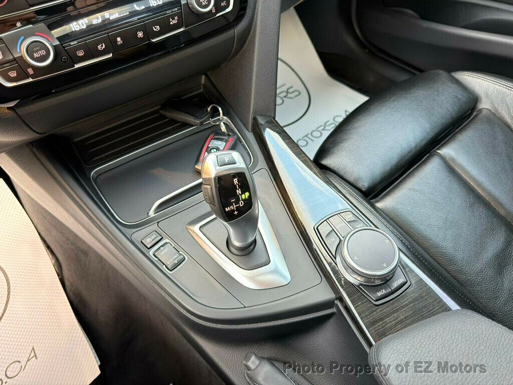 2018 BMW 3 Series ONE OWNER--67385 KM!! CERTIFIED! - 23016539 - 27
