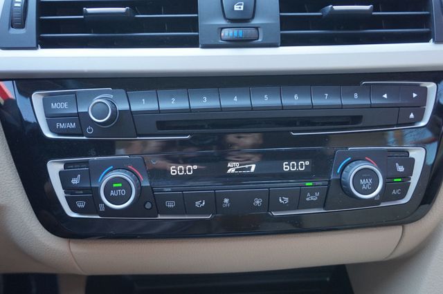 2018 BMW 3 Series ONE OWNER, SUPER LOW MILES, PREMIUM PKG, BACKUP CAMERA - 23091080 - 39