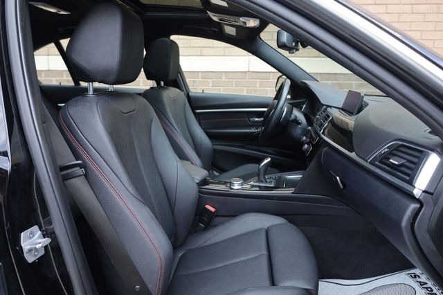 2018 BMW 3-Series 330i - 23055966 - 22
