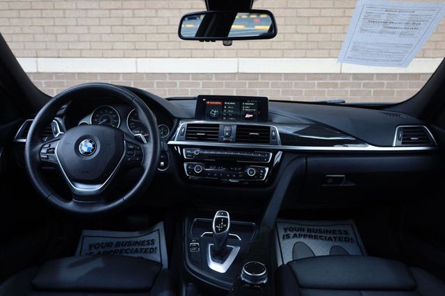 2018 BMW 3-Series 330i - 23055966 - 25